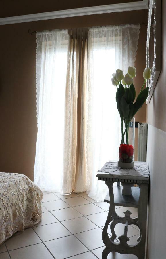 Отель Charming Gea San Felice a Cancello Экстерьер фото